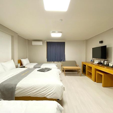 Suanbo Hot Spring Healing Hotel Chungju Exterior foto