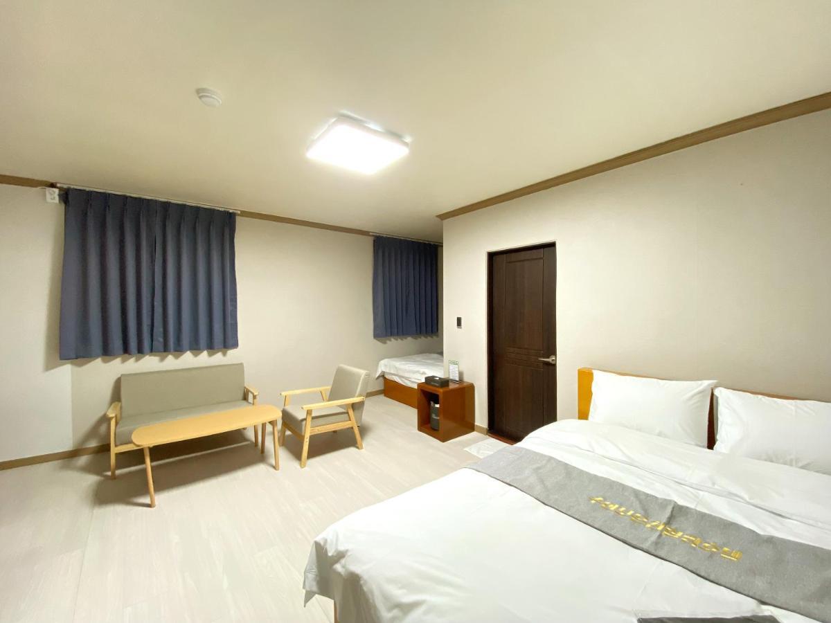 Suanbo Hot Spring Healing Hotel Chungju Exterior foto