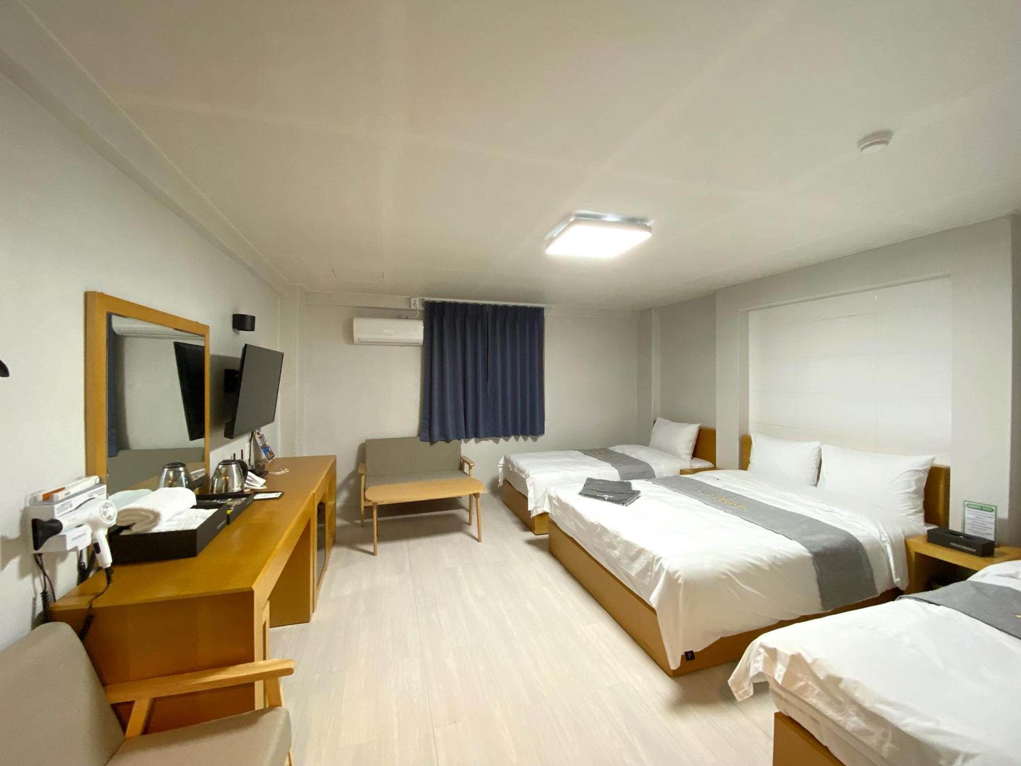 Suanbo Hot Spring Healing Hotel Chungju Exterior foto