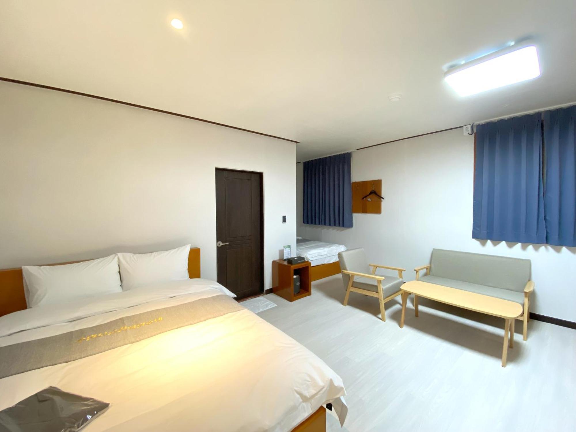 Suanbo Hot Spring Healing Hotel Chungju Exterior foto